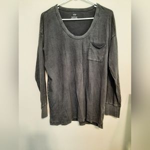 Aerie Small long sleeve gray v-neck